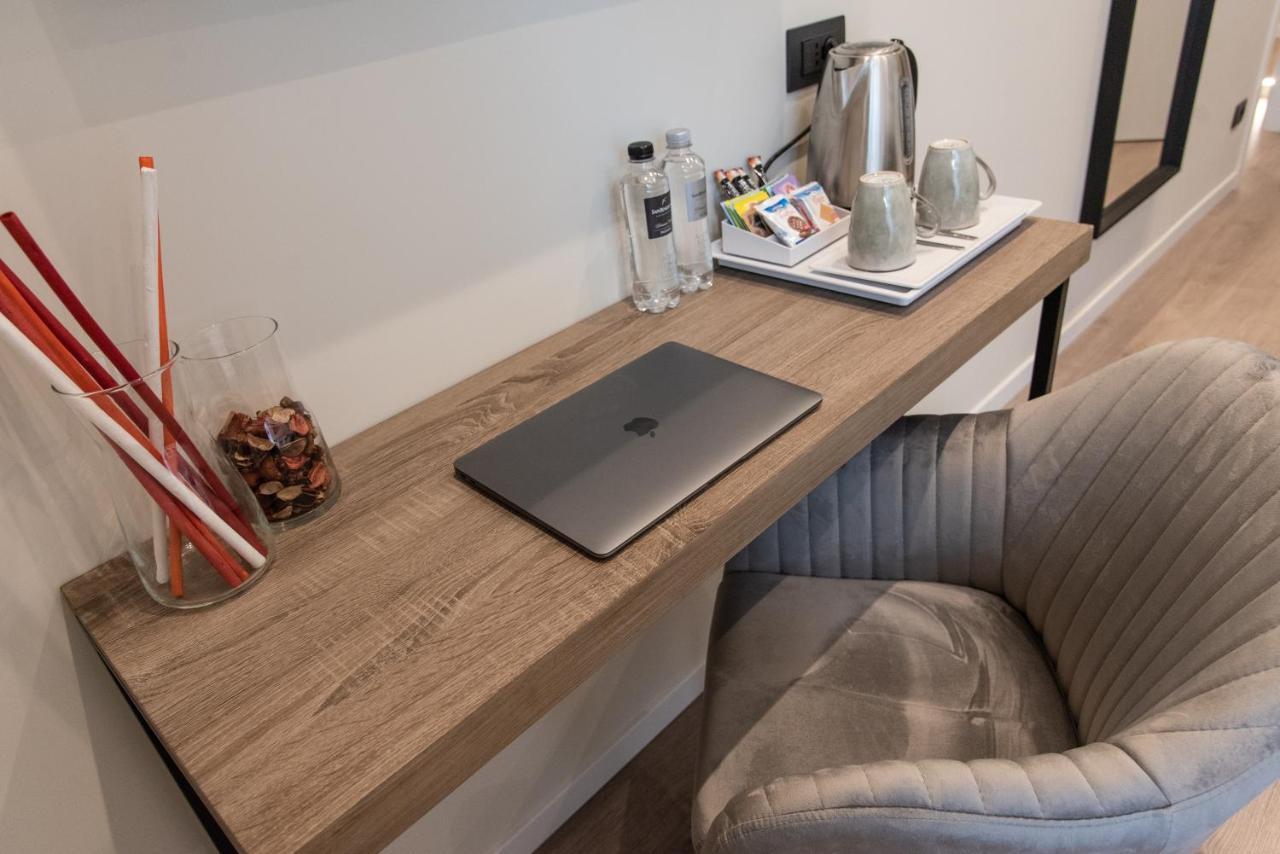 Xxiv Domus Luxury Suites Rom Exteriör bild