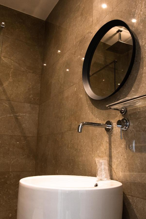Xxiv Domus Luxury Suites Rom Exteriör bild
